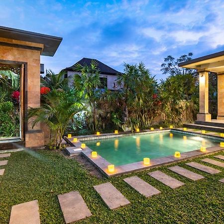 Puri Sedana Ubud Villa Exterior foto
