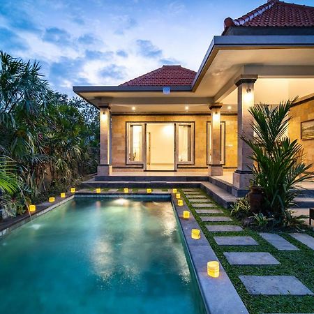 Puri Sedana Ubud Villa Exterior foto